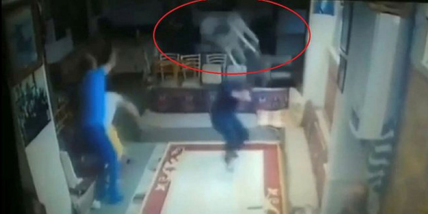 Ankara'da tehlikeli provokasyon! AK Parti'den cemevine saldırıya ilişkin açıklama