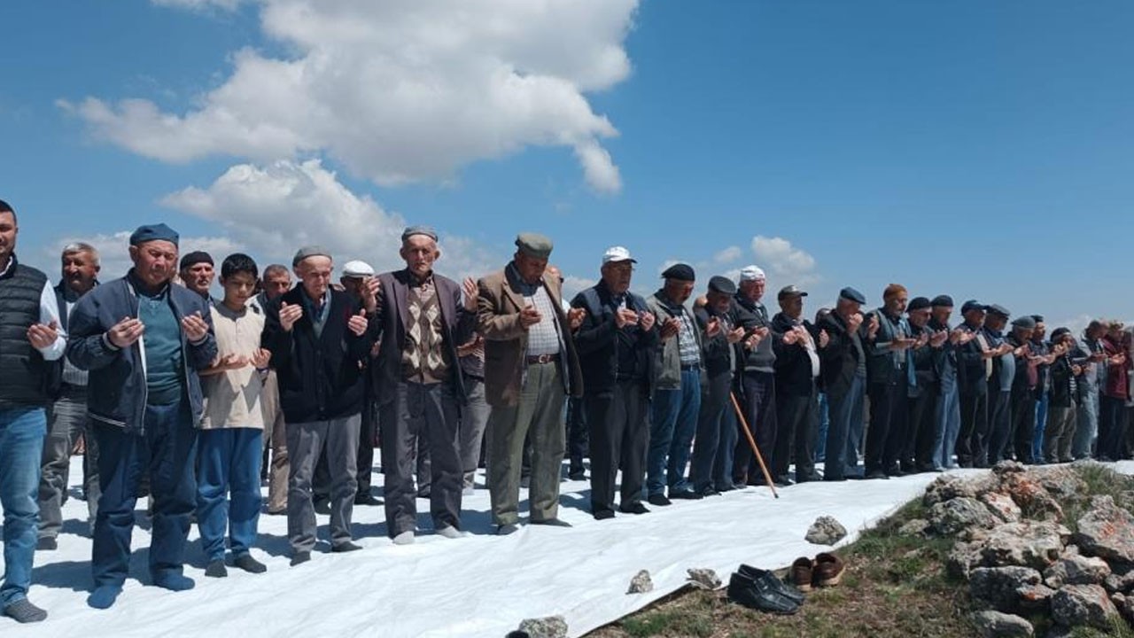 Ankara’da toplu duaya çıkıldı
