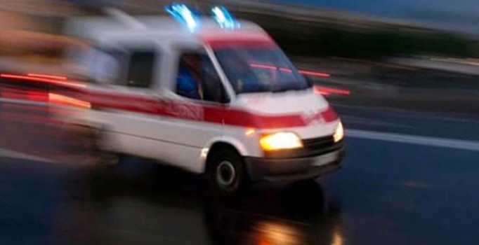 Ankara'da yağıştan dolayı kontrolden çıkan kamyonet kadına çarptı: 1 ölü