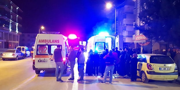 Ankara'da yangın: 5 kişi dumandan etkilendi