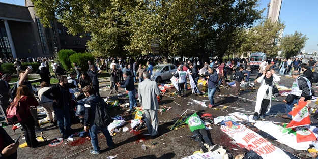 Ankara'daki patlamada 2 polis şehit!