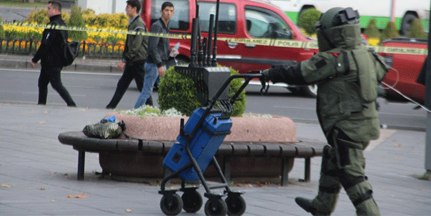 Ankara'daki terör saldırısından sonra ülke genelinde şüpheli çanta alarmı!