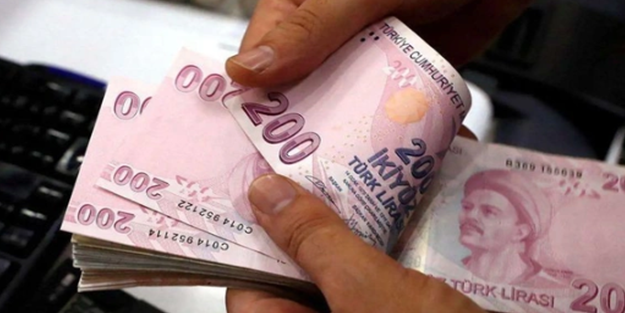 'Ankara'dan bilgi aldım' diyen ekonomistten beklenmedik çıkış: O tarihte asgari ücrete yeni zam geliyor