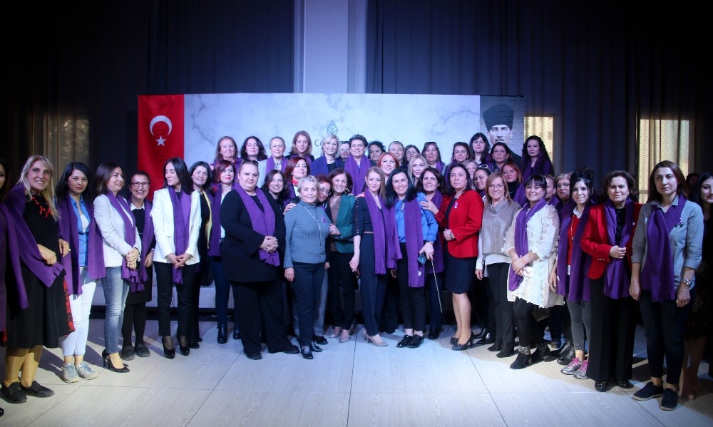 Ankaralı kadınlar Çankaya’da buluştu 