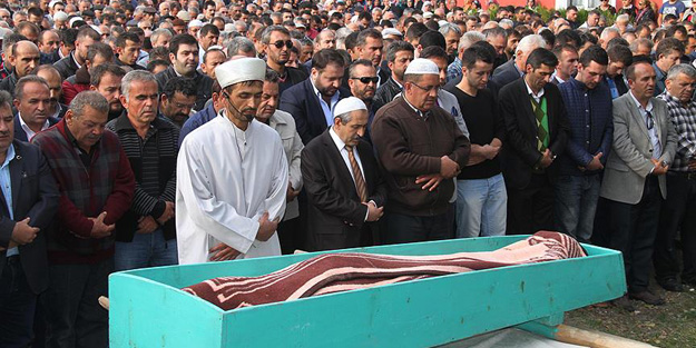 'Ankaralı Namık'ın cenazesi toprağa verildi