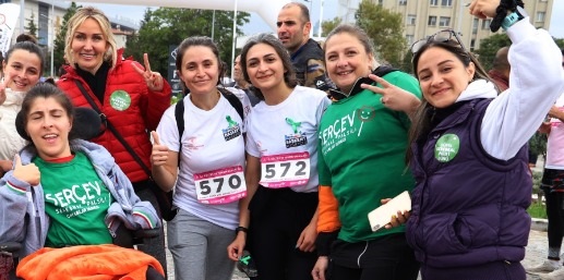 Ankaralılar sanat için koştu ve serebral palsiye dikkat çekti