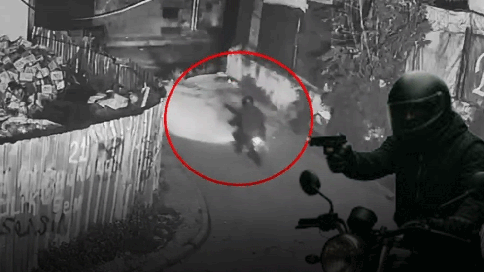 Ankara’nın göbeğinde kurşun yağmuru: Motosikletli manyak caddenin ortasında ateş açtı