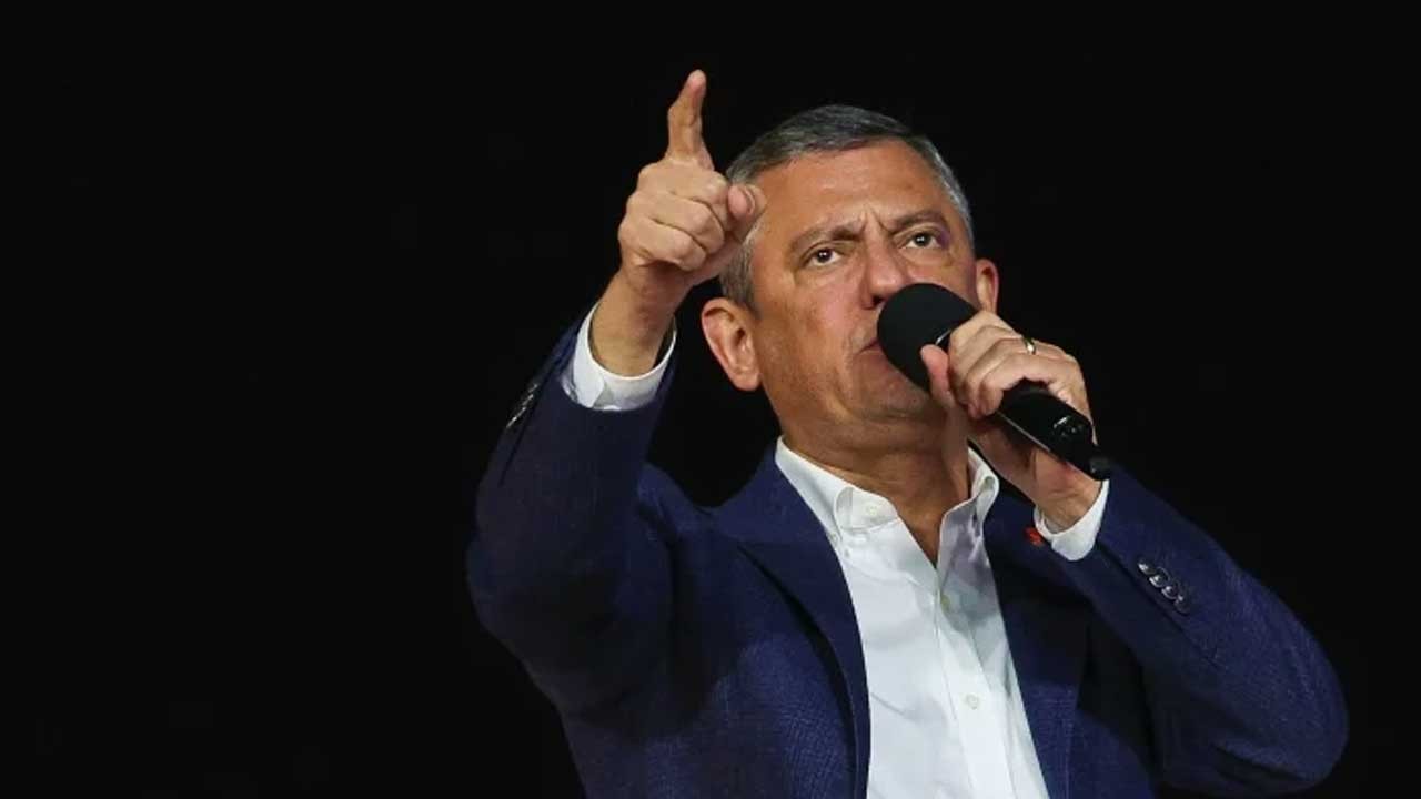 Anlaman için Maduro’nun kaçırılması mı lazımdı? Özel'in yerli markalara boykot çağrısında geri adım