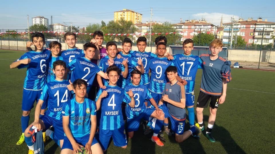 Anlamlı kupa Talasgücü Belediyespor’un 