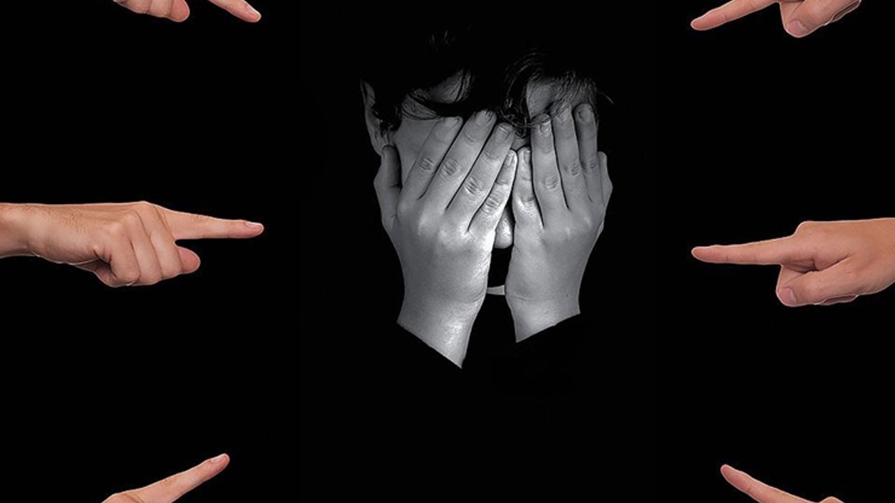 Anne-babalar kulağınıza küpe olsun! Yalnız kalmak isteyen çocuklara dikkat