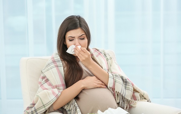 Anne öksürdüğünde fetüs ne hisseder?