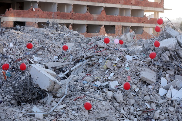 Anne ve babalara çağrı! Bu davranışlara dikkat edin