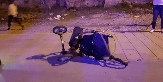 Anne ve küçük kızına kamyonet çarptı