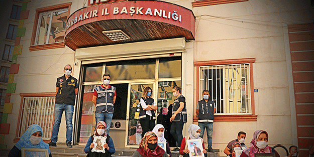 Anneler artık ağlamasın