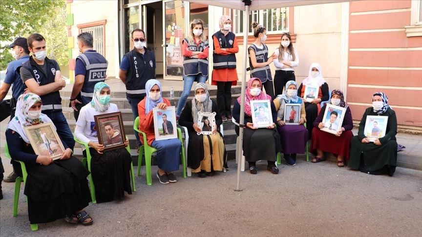Annenin feryadı: Oğlum ne olursun evine dön