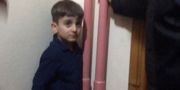 Annesi ağlama sesine geldi... Hemen telefona sarıldı!