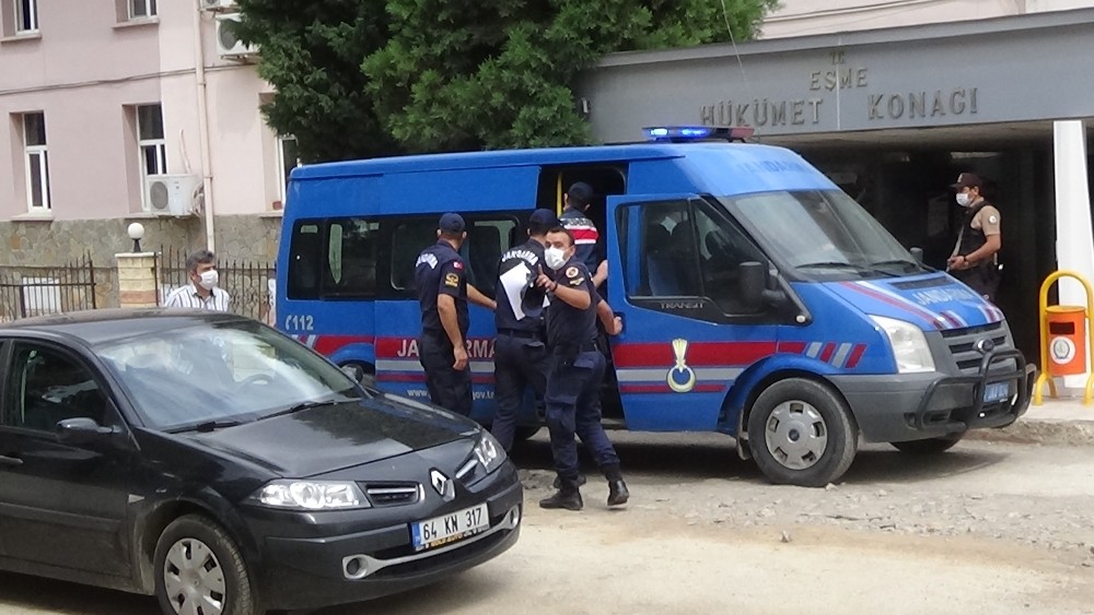 Annesi ile birlikte polis ve bekçileri yaralayan zanlı tutuklandı 