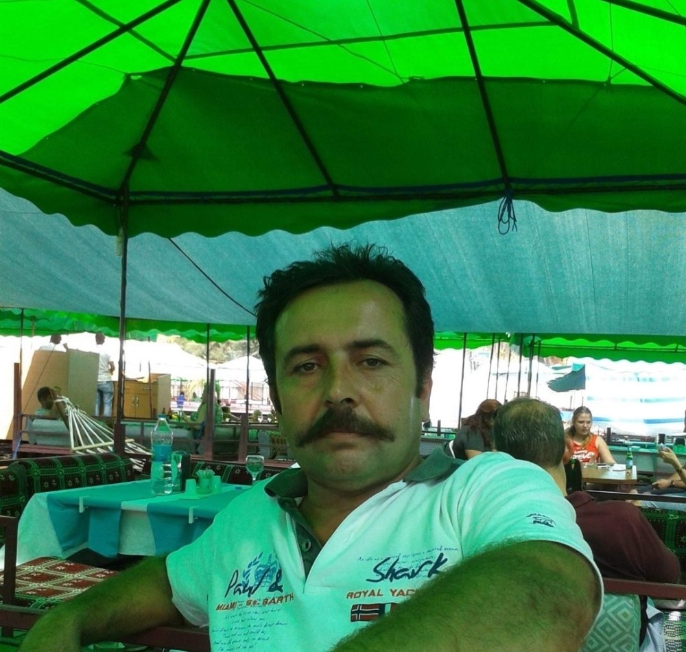 Annesi ile tartışan babasını bıçaklayarak öldüren çocuk tahliye edildi 