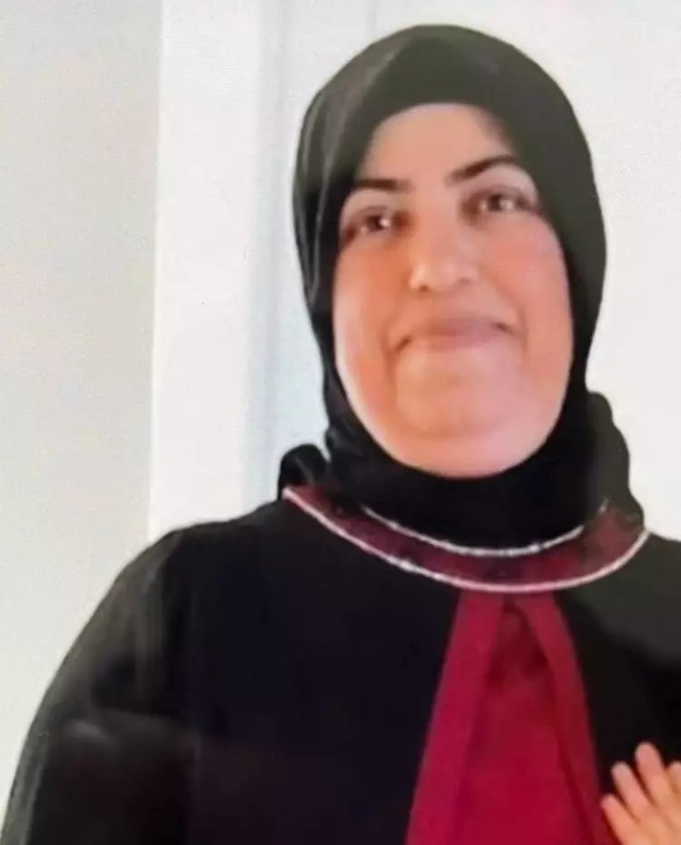 Annesini bıçaklayarak öldüren 17 yaşındaki sanığa 20 yıl hapis