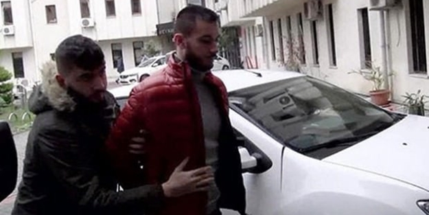 Babasını öldürmüştü, beraat etti!