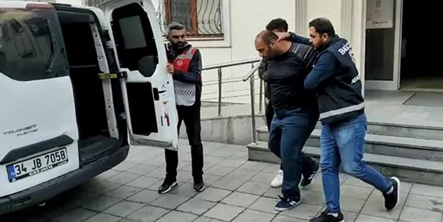 Annesini öldürüp kafasını balkondan atmıştı! Adliyeye sevk edildi