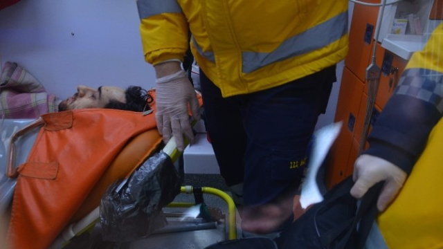 Annesinin 243 yerinden bıçakladı ceza almadı