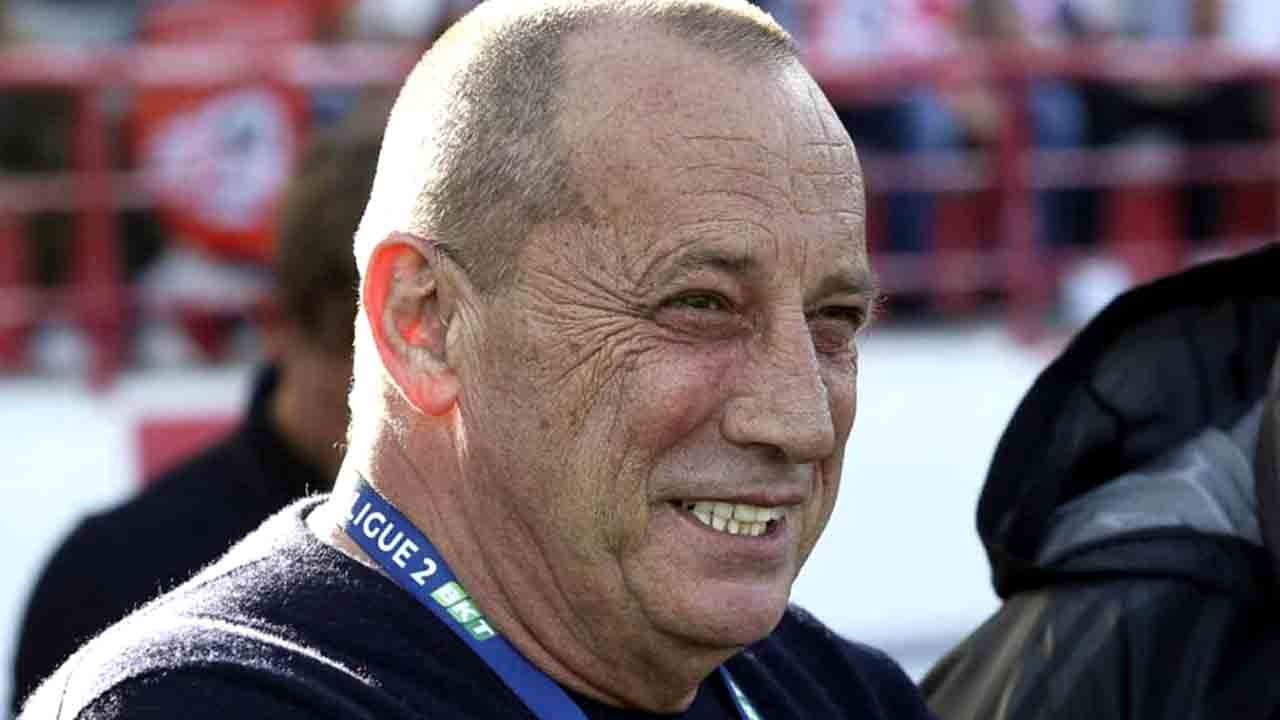 Annesinin cenazesinde suikast: Korsikalı lider Orsoni öldürüldü