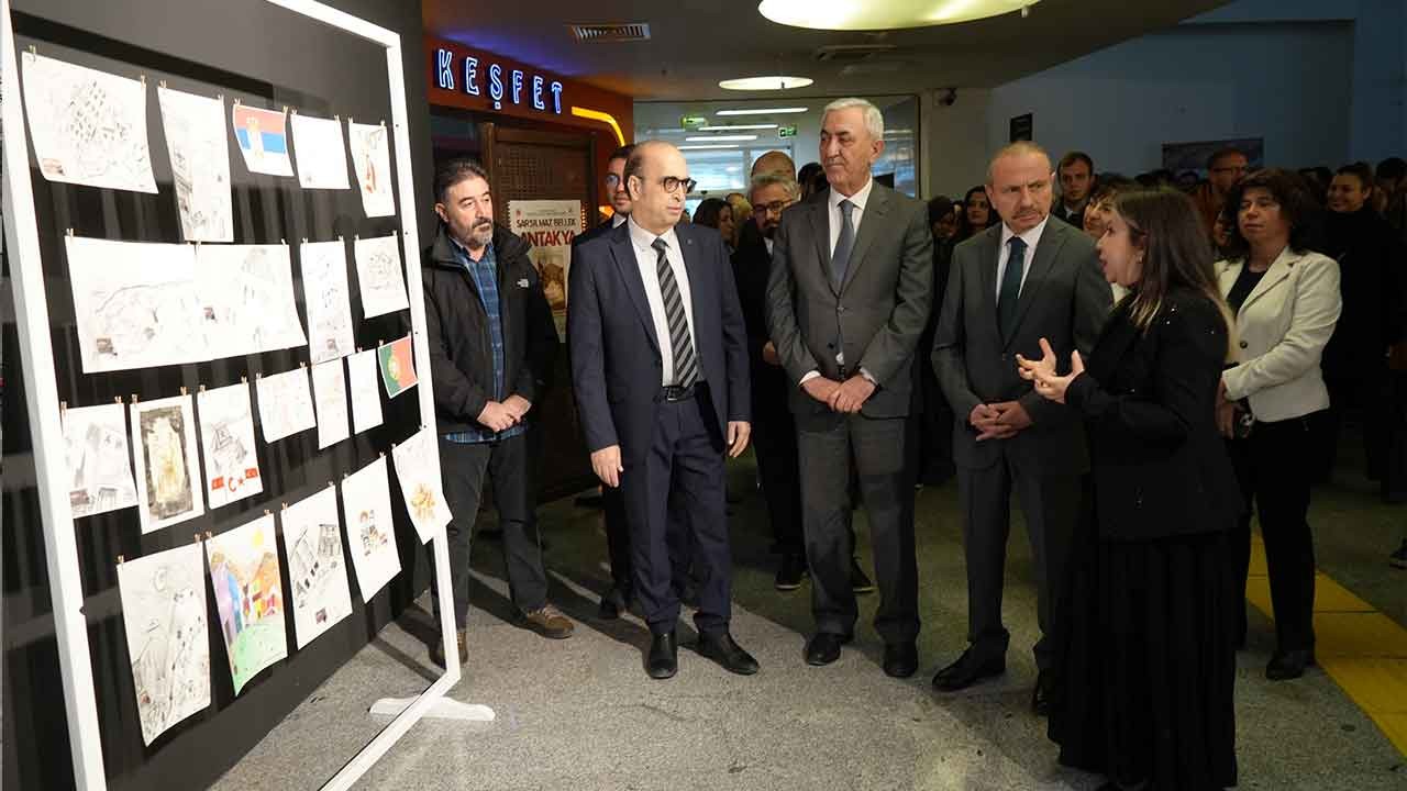 Antakya'nın ruhu postayla dünyaya taşındı! 30 ülkeden 350 sanatçı 