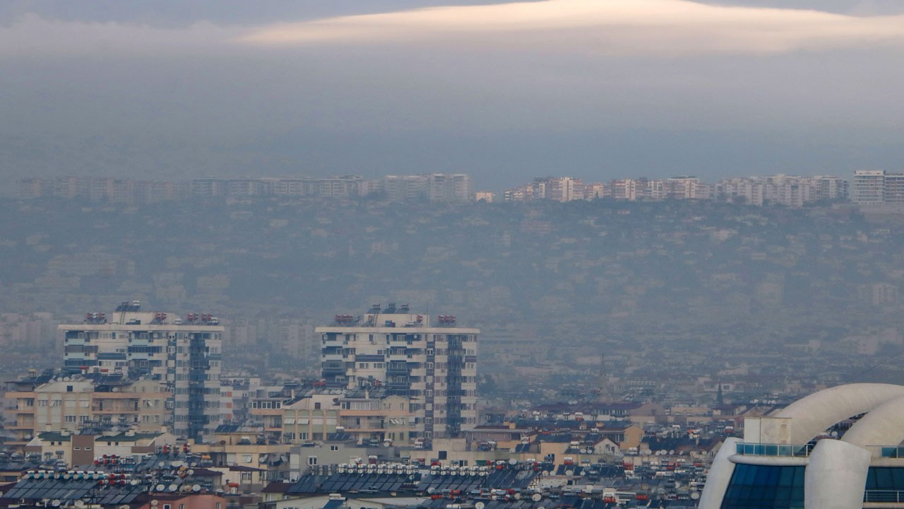 Antalya alarm veriyor! 204 gün boyunca hava kirliliği sınırları aştı