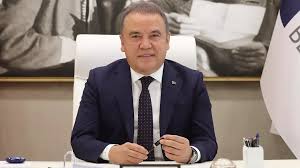 Antalya Büyükşehir Belediye Başkanı Muhittin Böcek tutuklandı