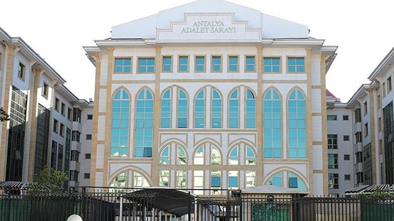 Antalya Büyükşehir soruşturmasında yeni gelişme! 2 kişi cezaevine gönderildi