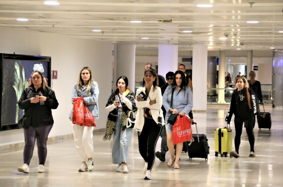 Antalya'da 2023 yılında turist sayısı 4 ayda rekor kırdı
