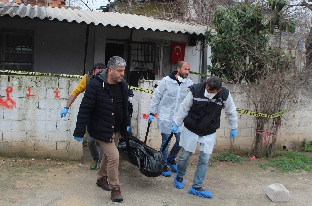 Antalya’da 25 yaşındaki gencin şüpheli ölümü 