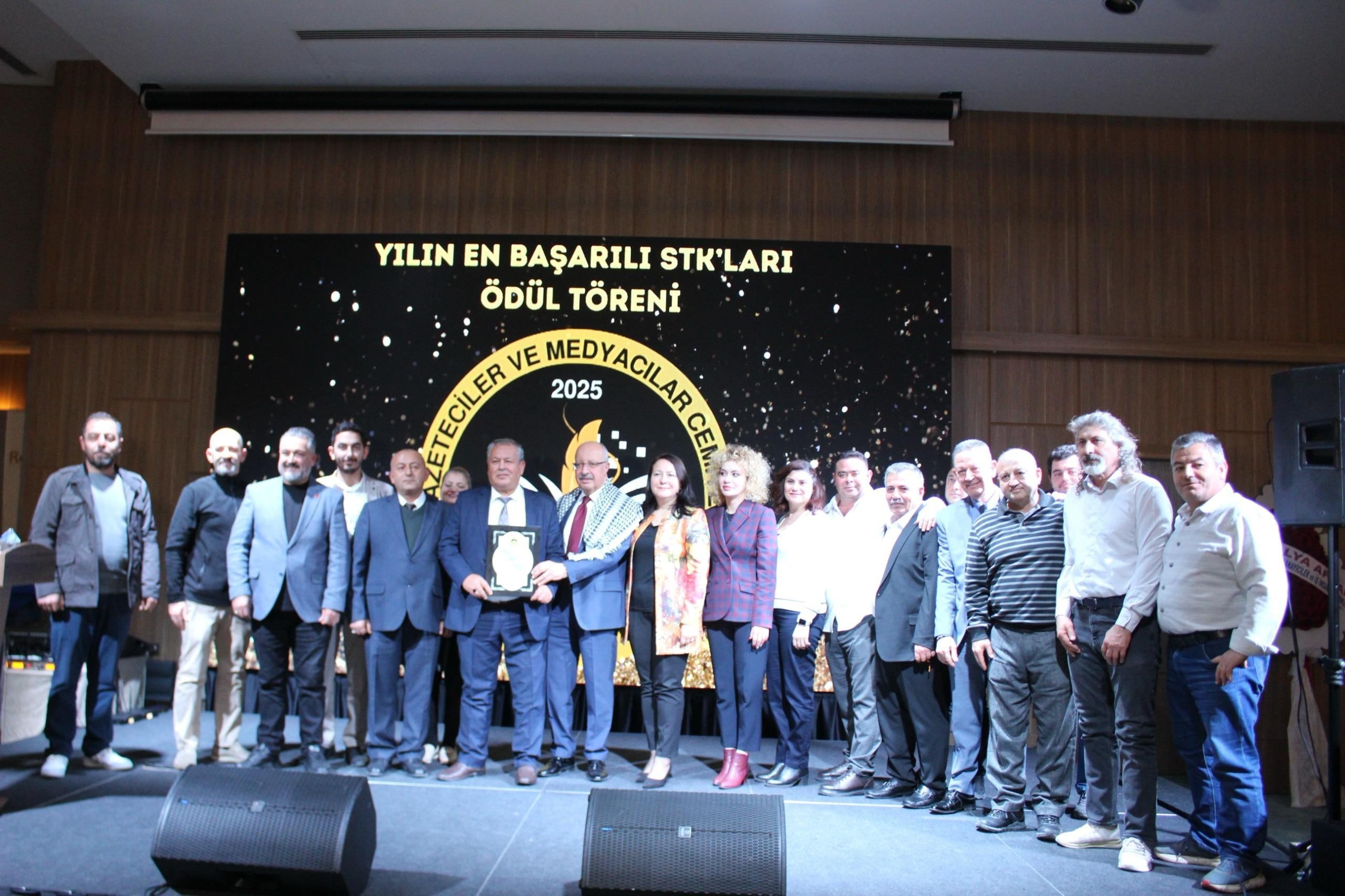 Antalya'da Afyonkarahisar rüzgârı