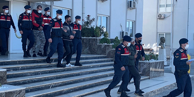 Antalya'da aranan firari hükümlüler yakalandı