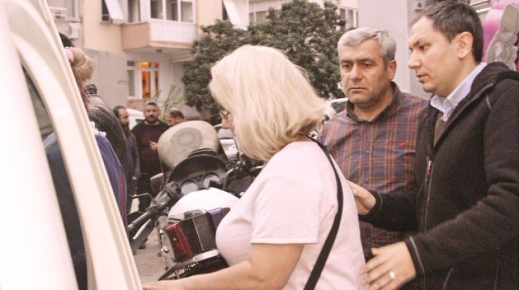 Antalya'da başörtülü kadınlara saldıranları onlar savundu