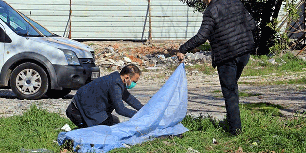 Antalya'da boş arazide erkek cesedi bulundu