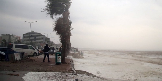 Antalya'da bugün hortum var mı?