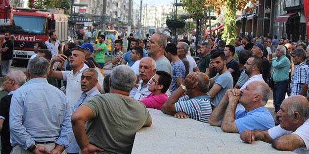 Antalya'da çıkan yangını vatandaşlar film gibi izledi!