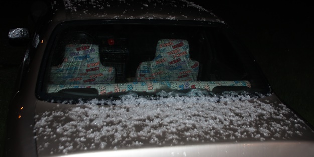 Antalya'da dolu yağdı