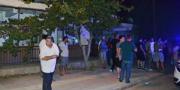 Antalya'da eve giren hırsızı mahalleli enseledi!