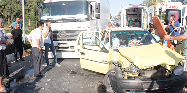 Antalya'da feci kaza! Şehit eşi ağır yaralandı