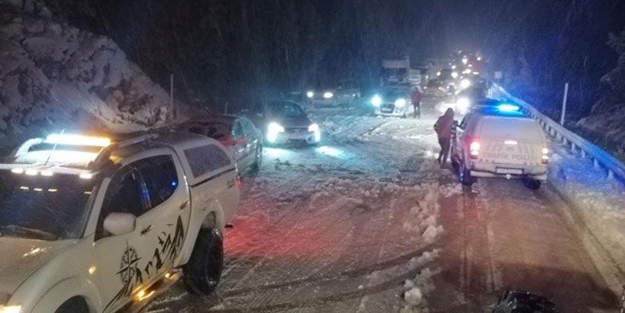 Antalya’da görülmemiş durum! Kar kalınlığı 15 cm'ye ulaştı!