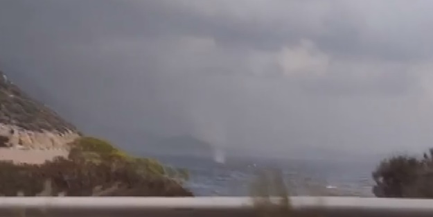 Antalya'da hortum oluştu