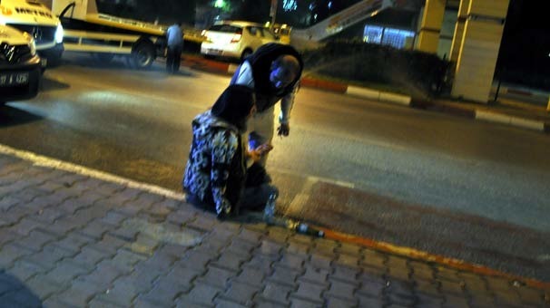 Antalya’da kadın sürücü gözyaşlarını tutamadı