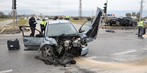 Antalya'da korkunç kaza: Ölüler ve yaralılar var