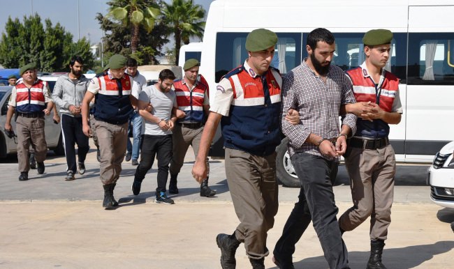 Antalya'da öldürdükleri kişiyi kitaba göre yaktılar!