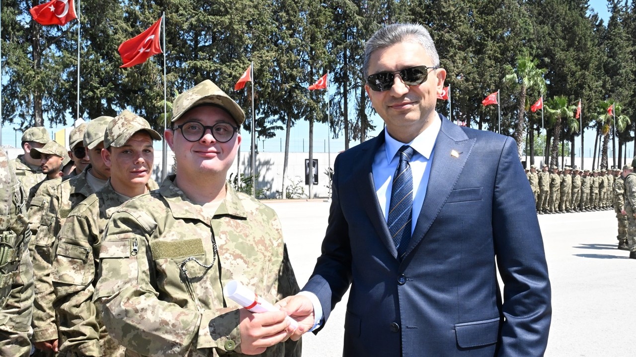 Antalya’da özel bireyler için anlamlı yemin töreni