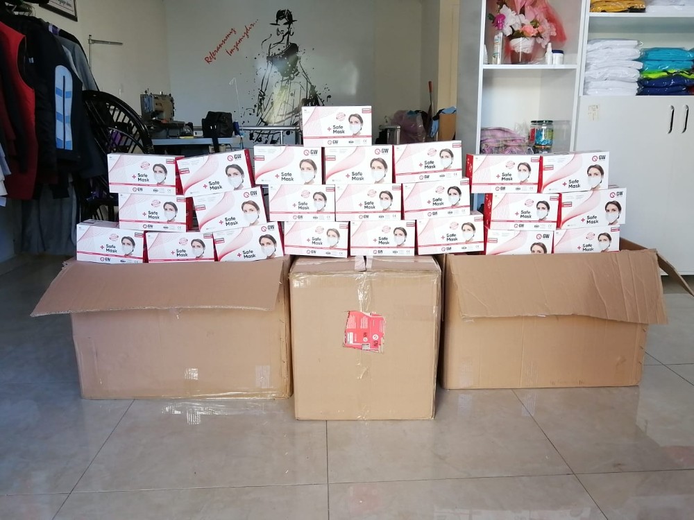 Antalya’da sahte maske operasyonu 