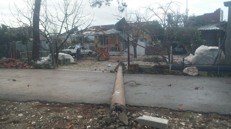 Antalya’da şiddetli fırtına ve hortum korkuttu!